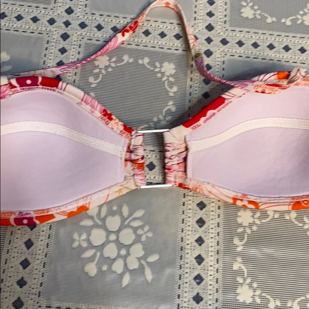 💜💜 Xhilaration Bikini Top Floral Pattern Size…